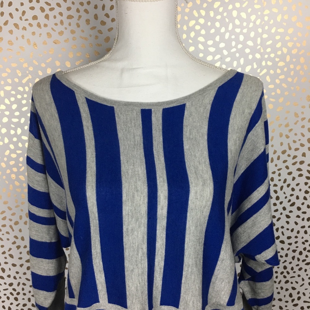 πa.n.a A New Approach Striped Batwing Sleeves Top - Picture 2 of 8